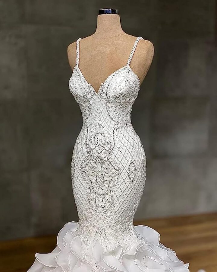 White Lace Organza Mermaid Women's Spaghetti Straps Wedding Dress Long Train Sleeveless Bridal Gown - Image 2